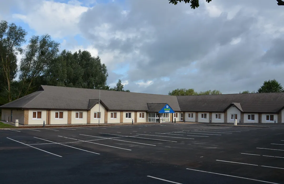 Raglan Lodge-1