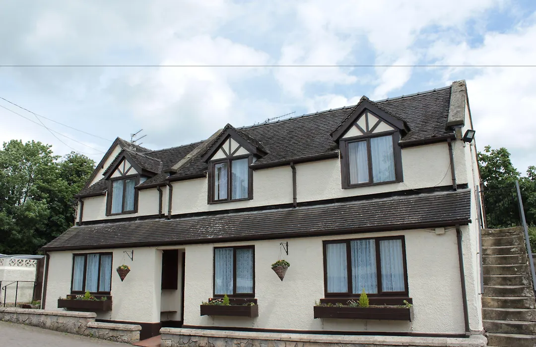 The Bentley Brook Inn-1