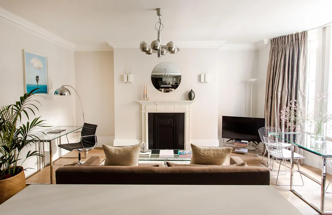 56 Welbeck Street-1