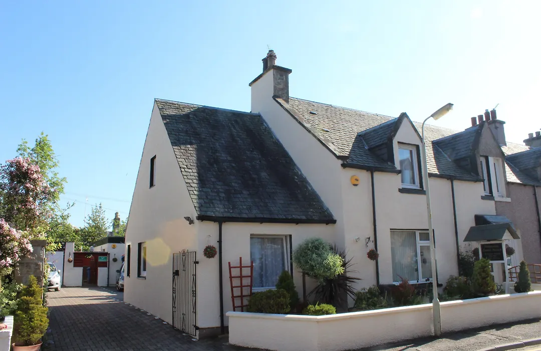 Pitfaranne Guest House-1