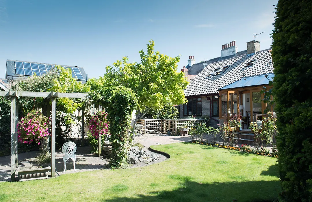Burswood Guest House-1