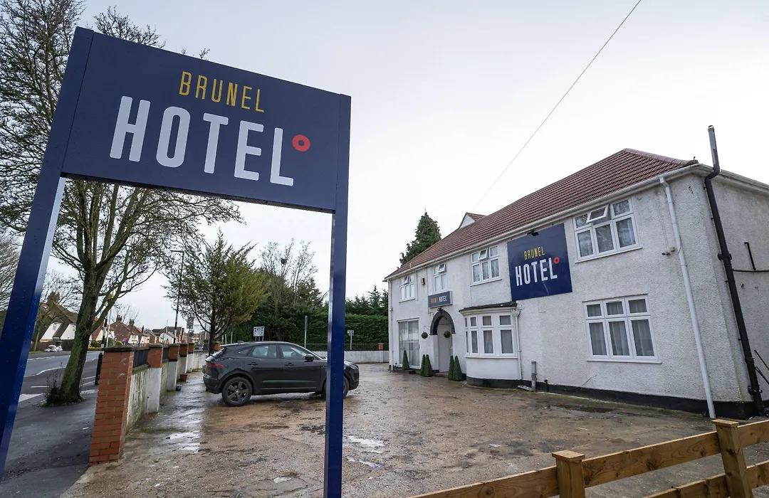 Oyo Brunel Hotel-1