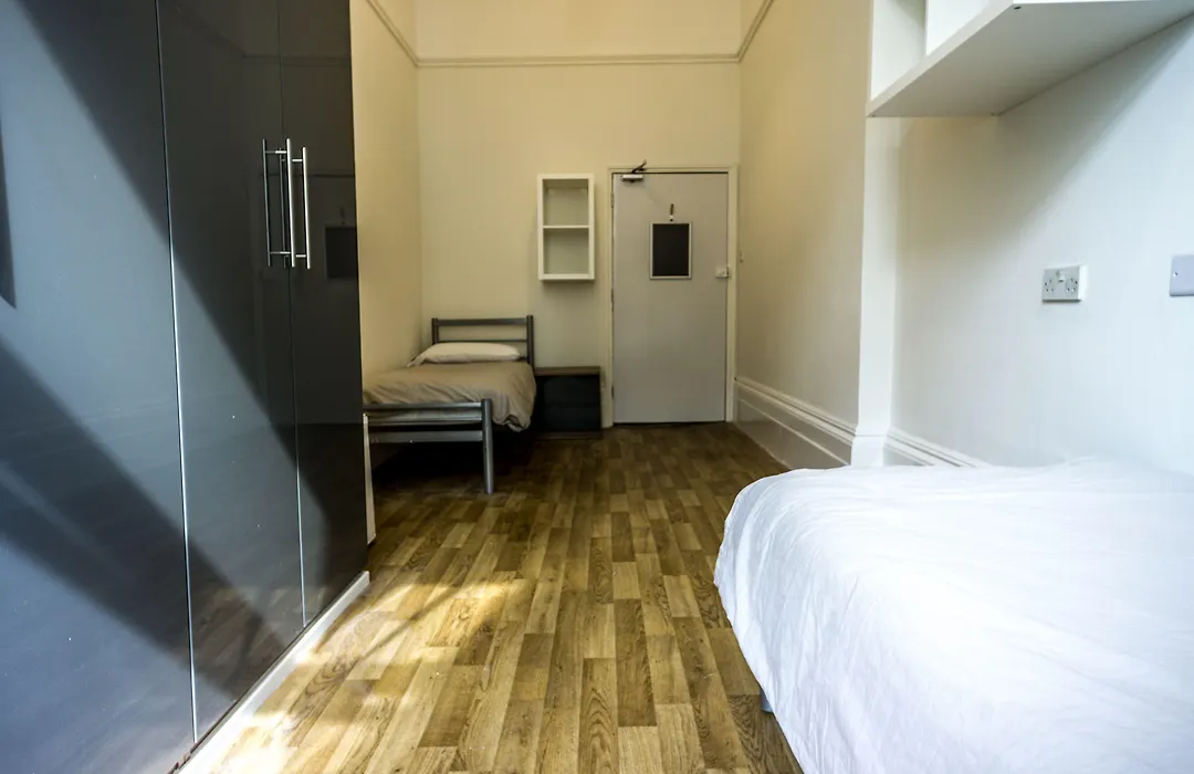 Sandeman-Allen Hostel-1