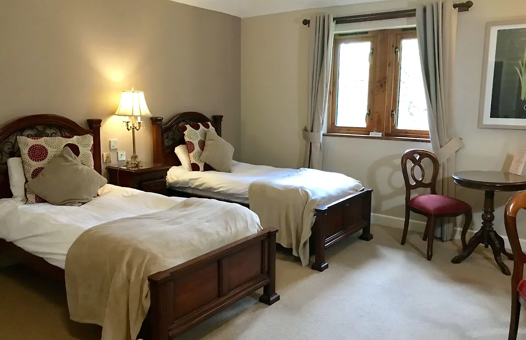 Camden Arms Hotel-1