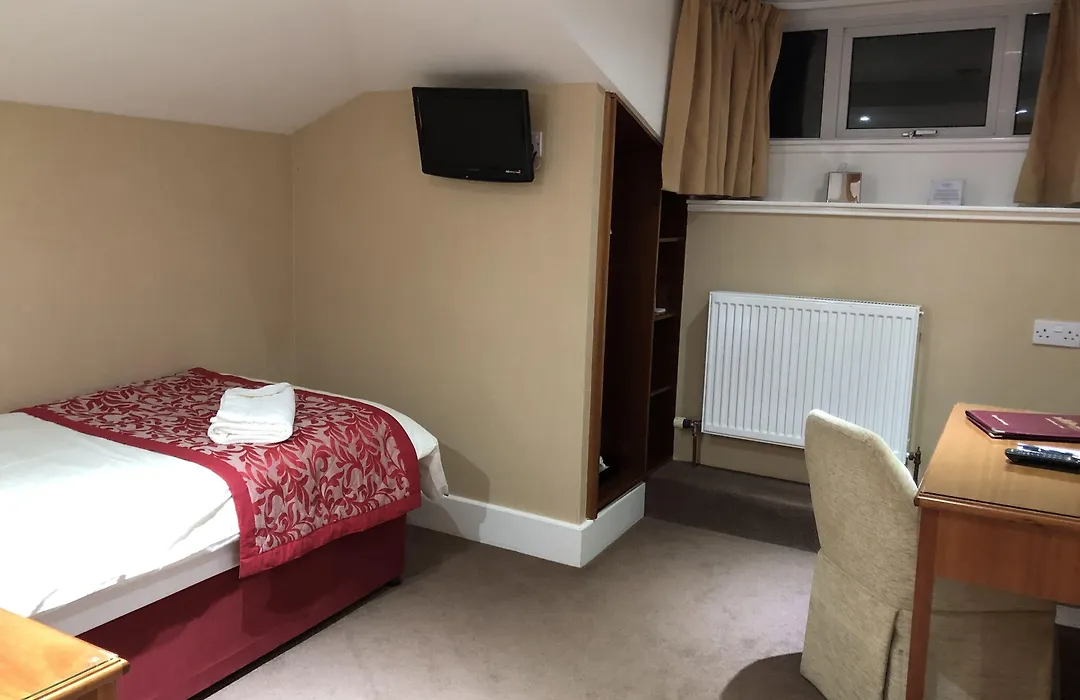 Laichmoray Hotel-1