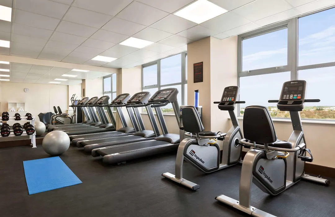 Ramada By Wyndham East Kilbride-1