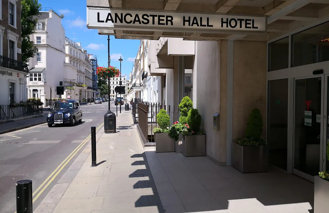 Lancaster Hall Hotel-1