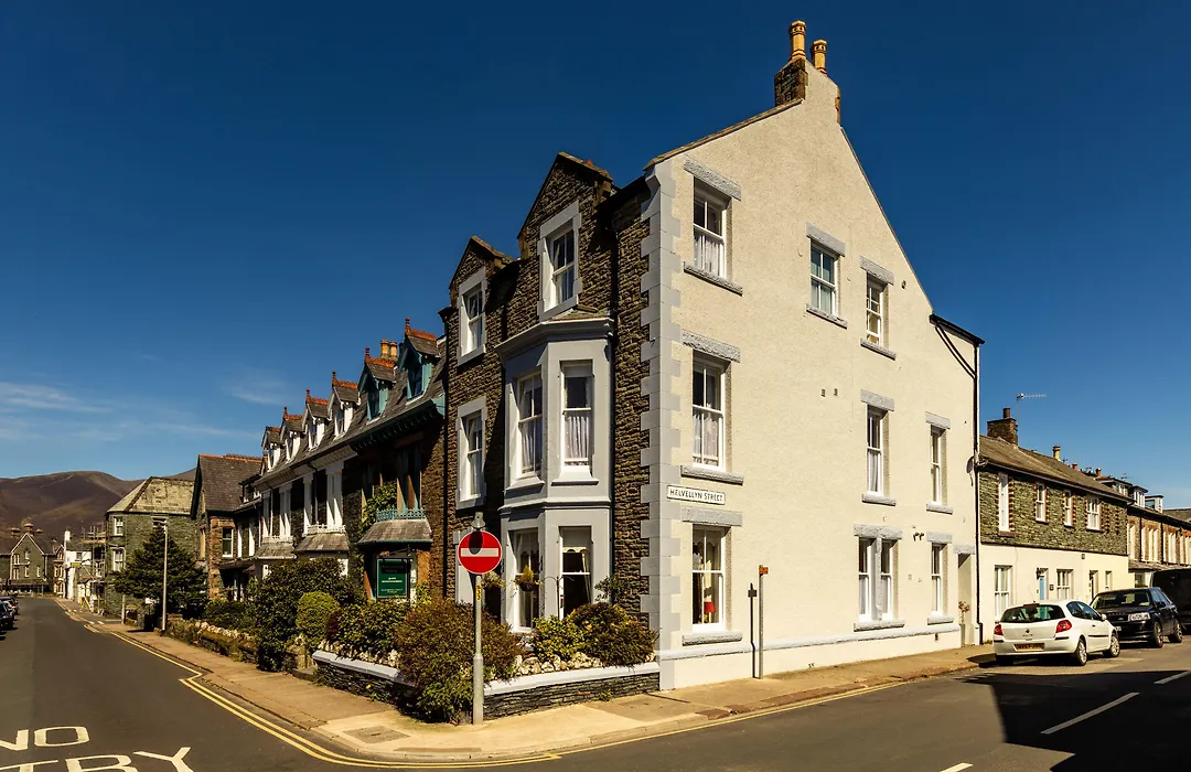 Dorchester House-1