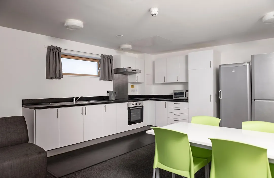 Wenlock Court-1