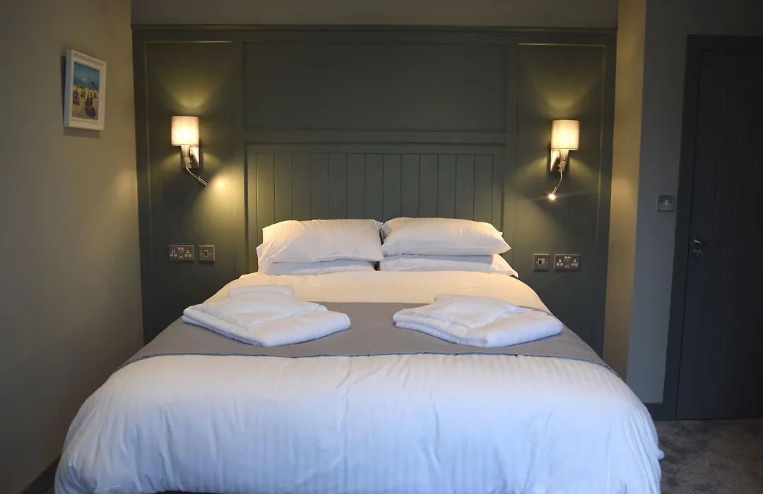 Crown Inn-1