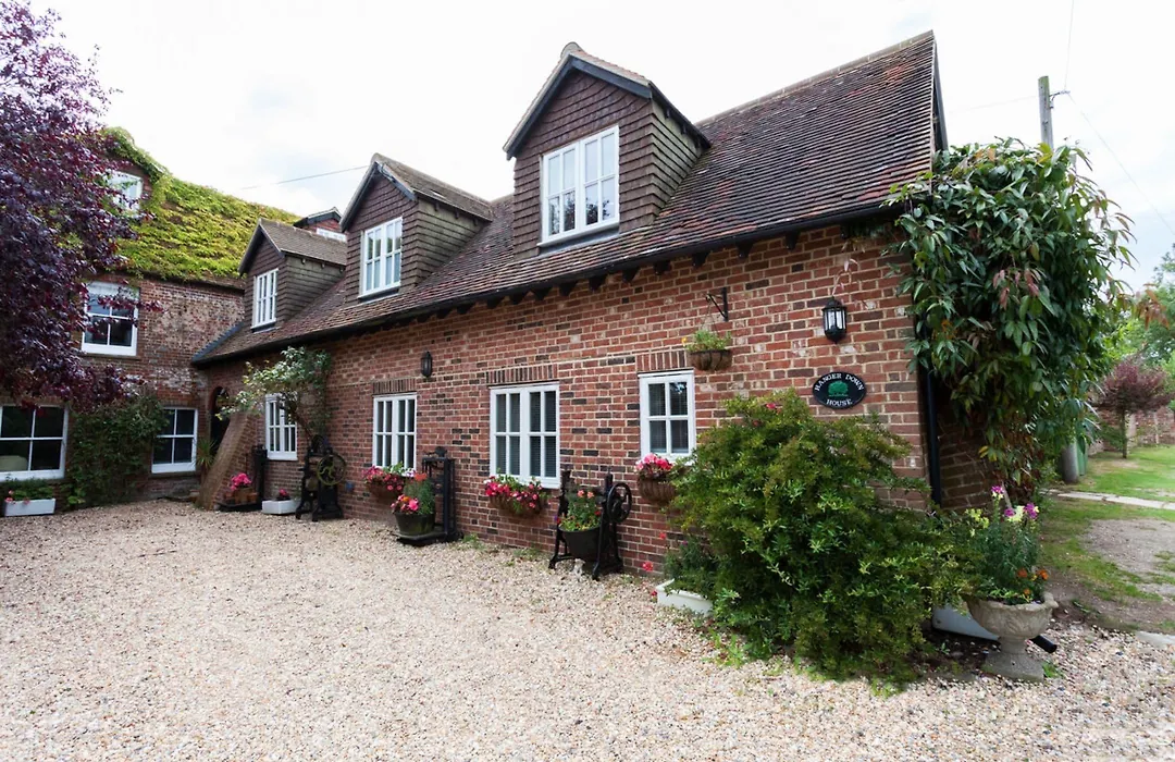 Hanger Down House Bed And Breakfast-1