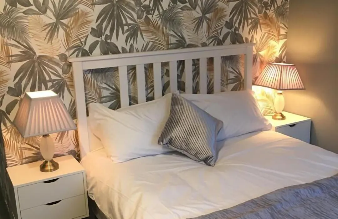 Stansted Airport Guest Rooms-1