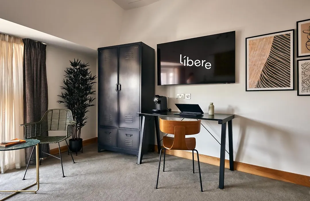 Libere London Edgware Road-1