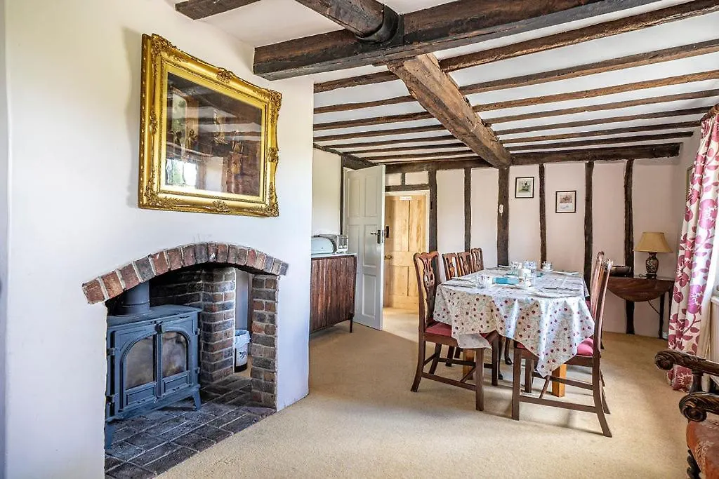Cleaver Cottage-1