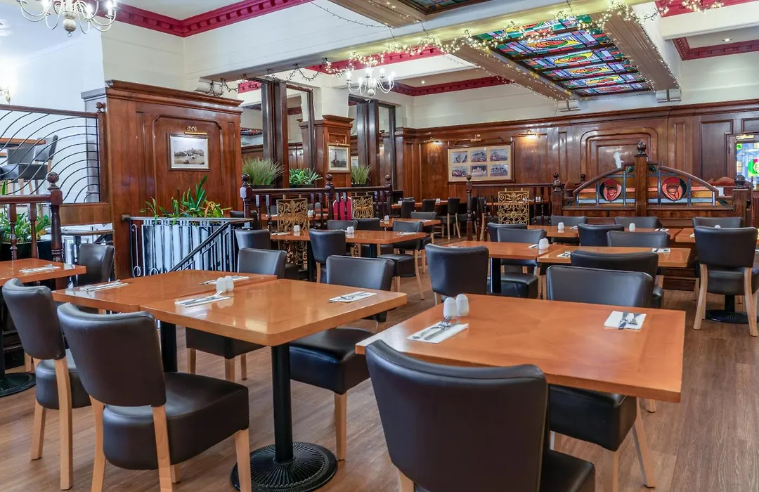 The Savoy Hotel (Adults Only)-1