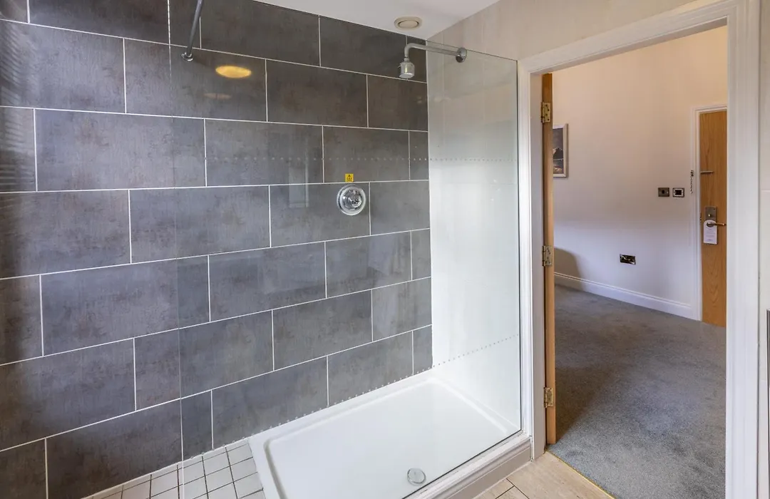 Park Hall Hotel And Spa Wolverhampton-1