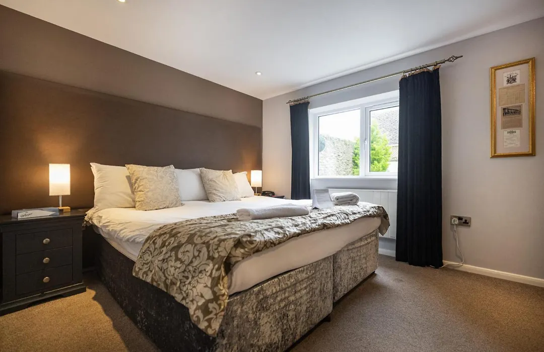 The Redesdale-1