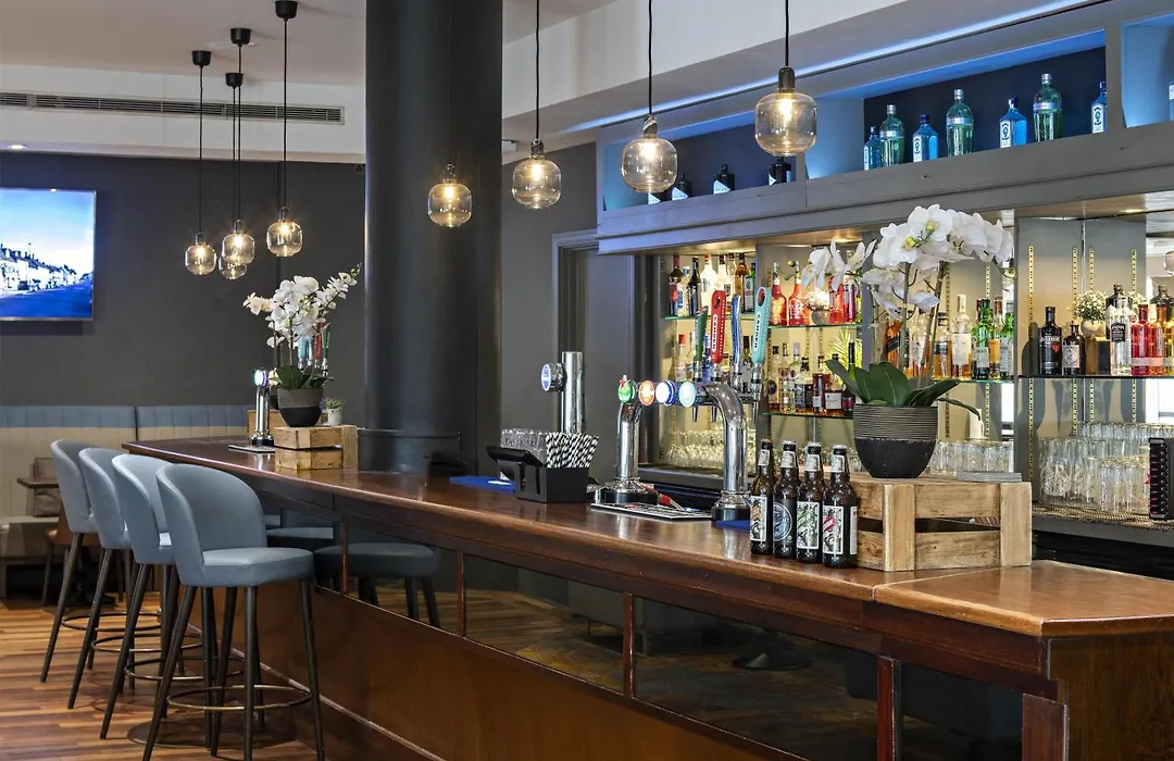 Doubletree By Hilton Swindon Hotel-1