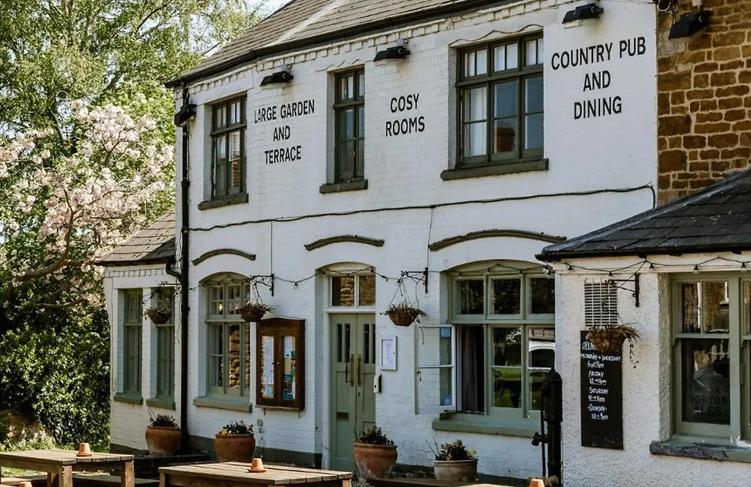 The Sun Inn At Hook Norton-1