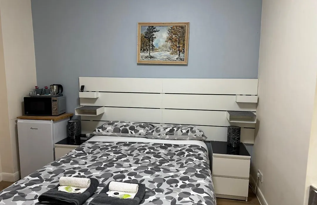 North West Lodge Guest House-1