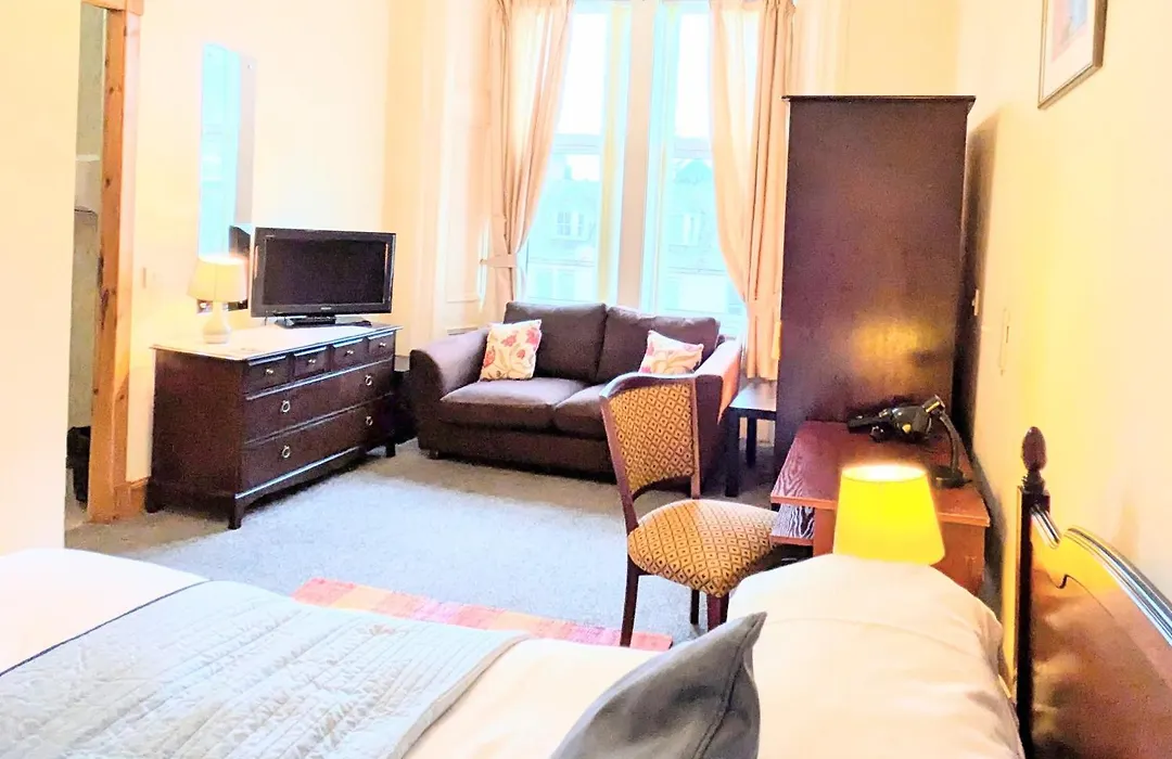 Ensuite Double Rooms -Self-Catering In Shared Kitchen-1