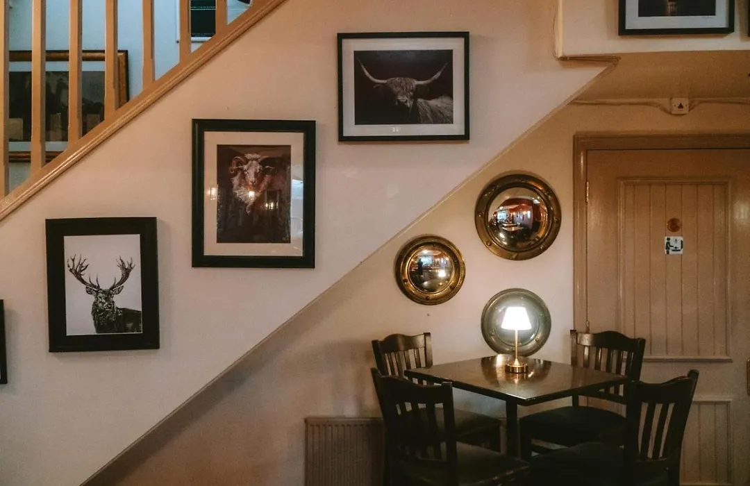 The White House Inn - Whitby-1