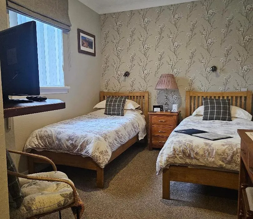 Whitecroft B&B-1