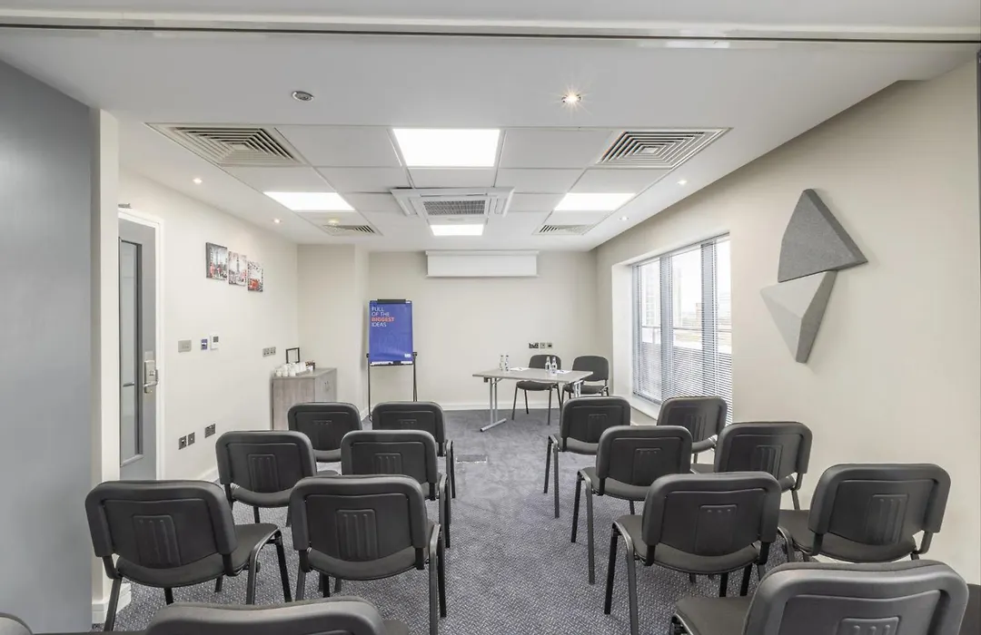 Holiday Inn Express London Croydon By Ihg-1