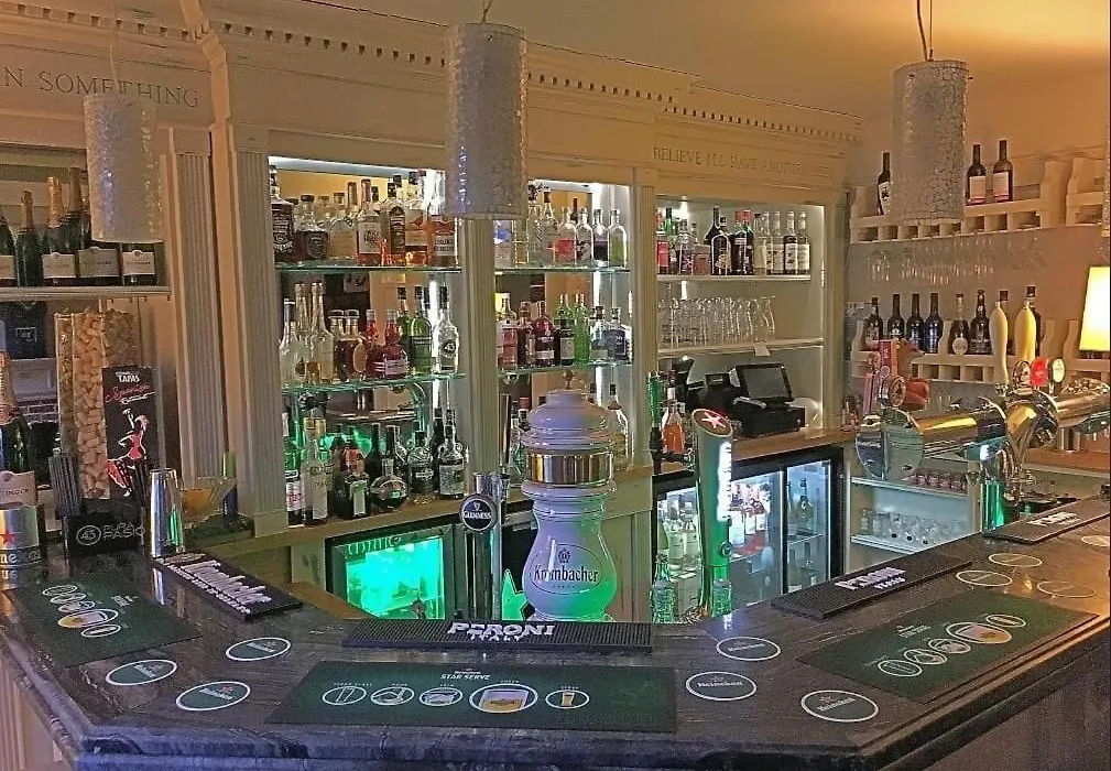 Colchester Boutique Hotel-1
