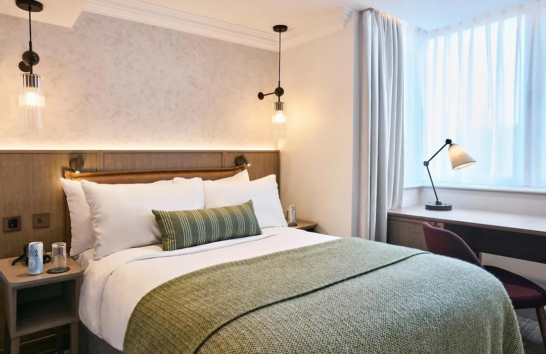 Radisson Blu Hotel, London Tottenham Court Road-1