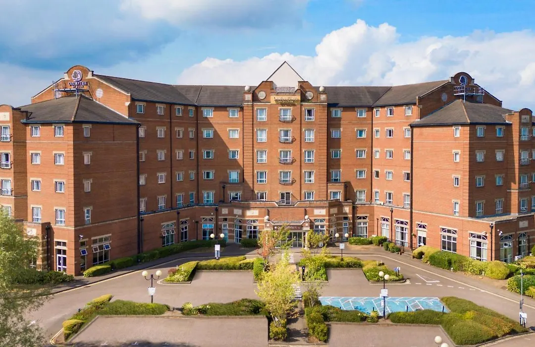Doubletree By Hilton Dartford Bridge-1