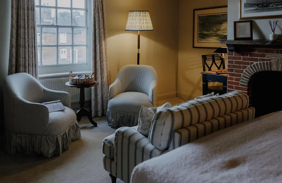 Master Builder'S House Hotel-1