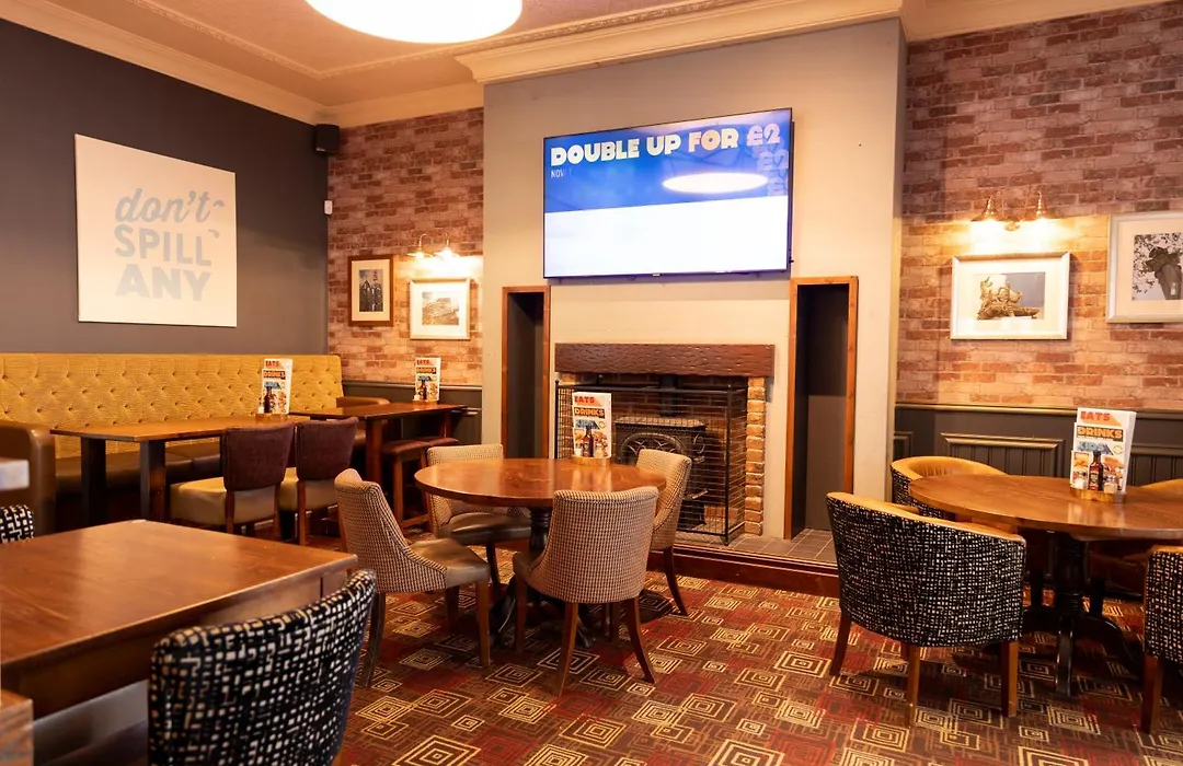 Kingstown Hotel By Greene King Inns-1
