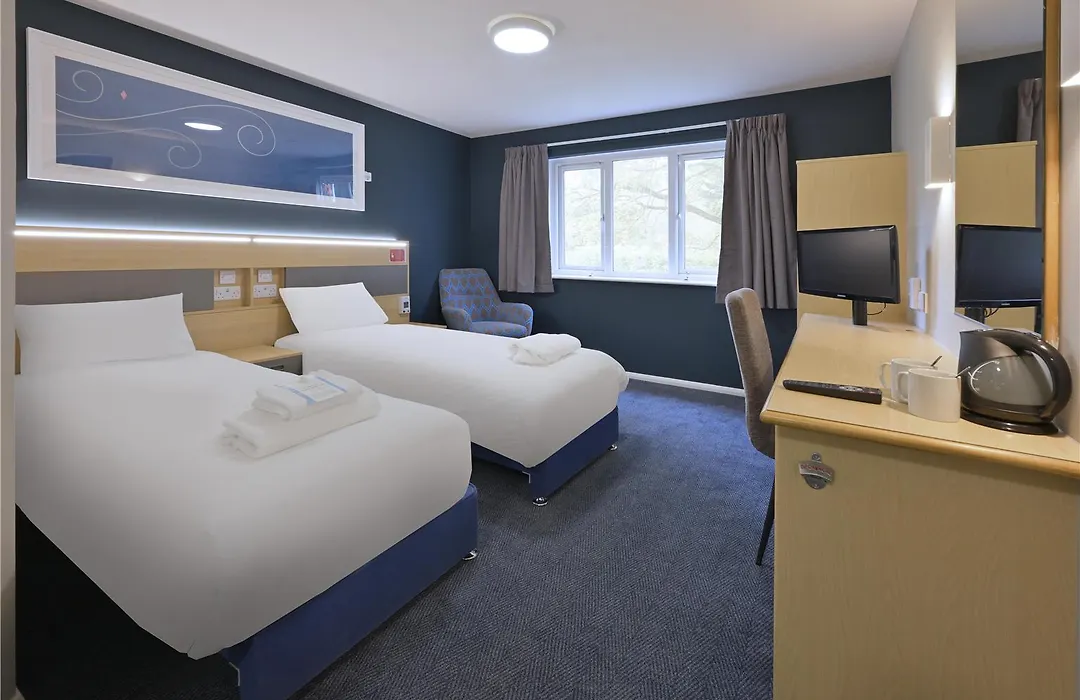 Travelodge Oxford Wheatley-1