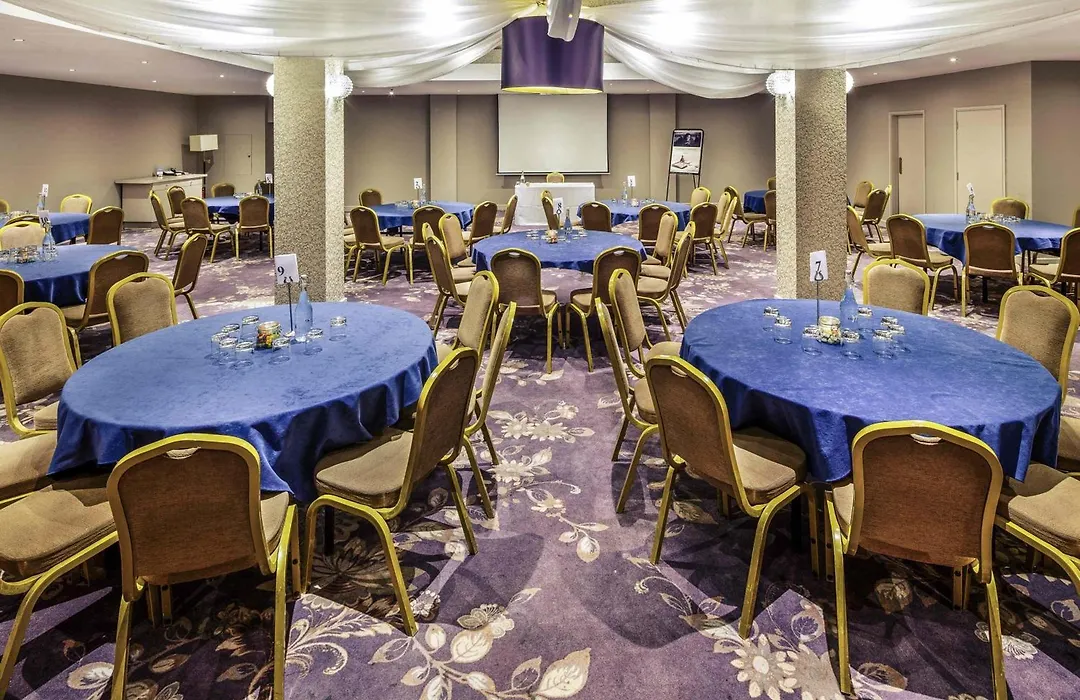 Mercure Maidstone Great Danes Hotel-1
