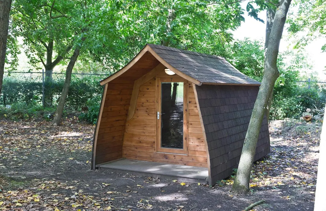 Adventurer'S Village Milton Keynes-1