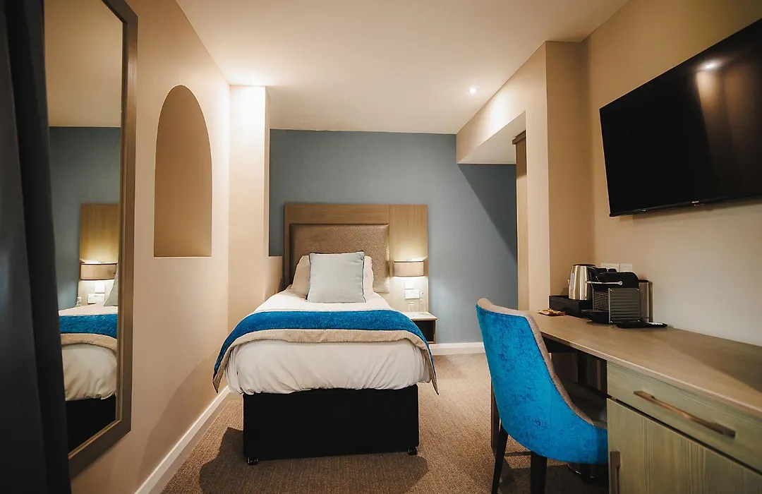 Caer Rhun Hall Hotel-1