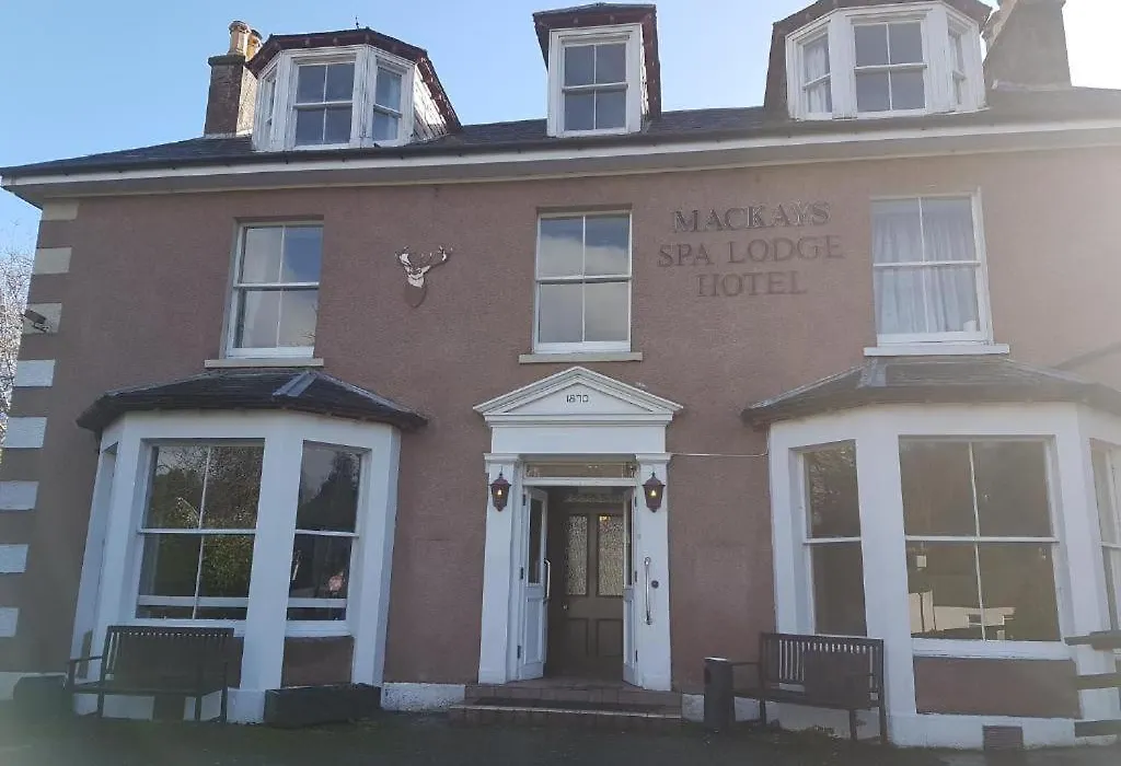 Mackay'S Spa Lodge Hotel-1