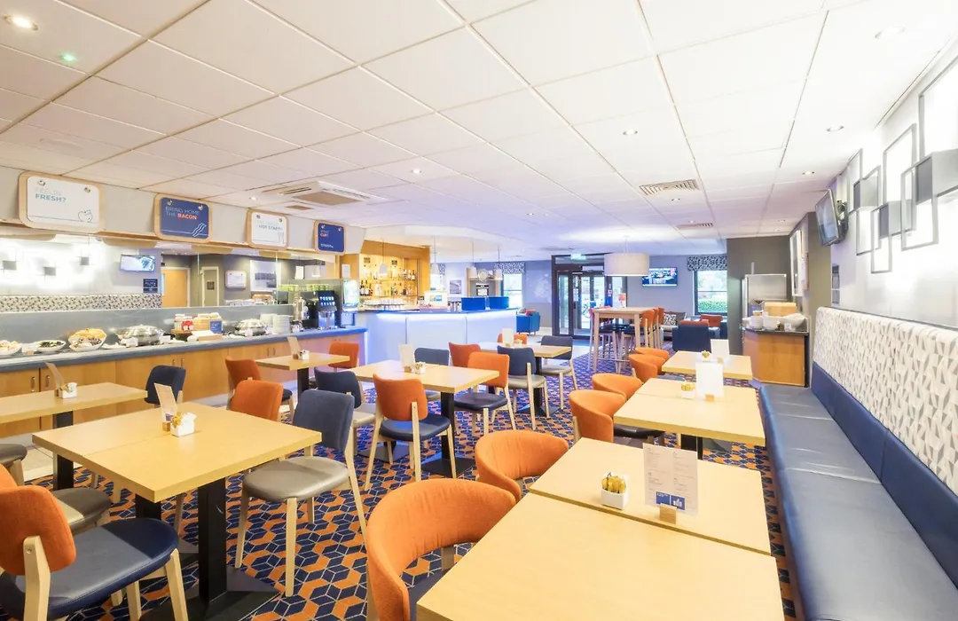 Holiday Inn Express Perth By Ihg-1