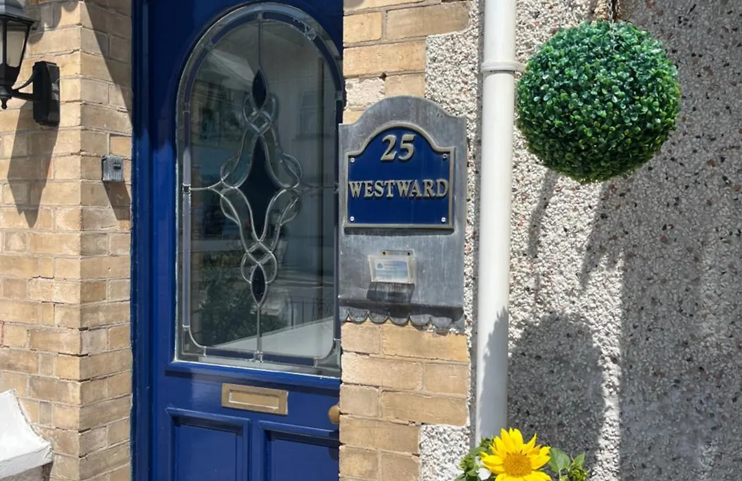 Westward B&B-1