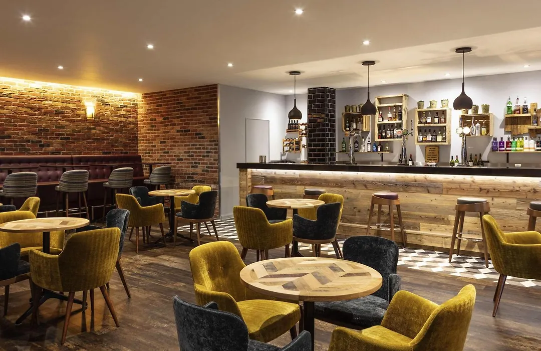 Novotel Newcastle Airport-1