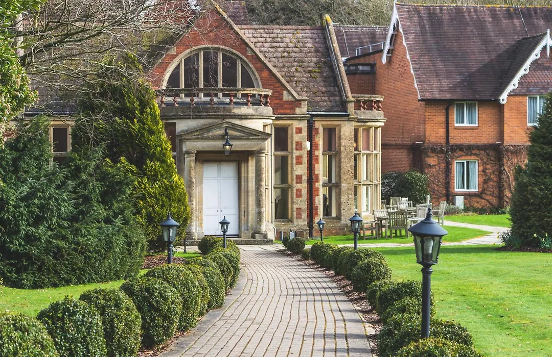 Audleys Wood Hotel, Basingstoke-1