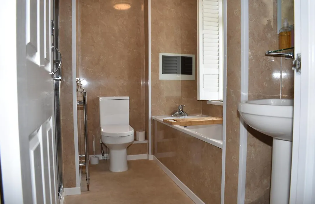 The Seacliffe - Whitby-1
