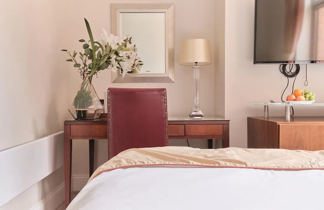 Kings Park Hotel-1