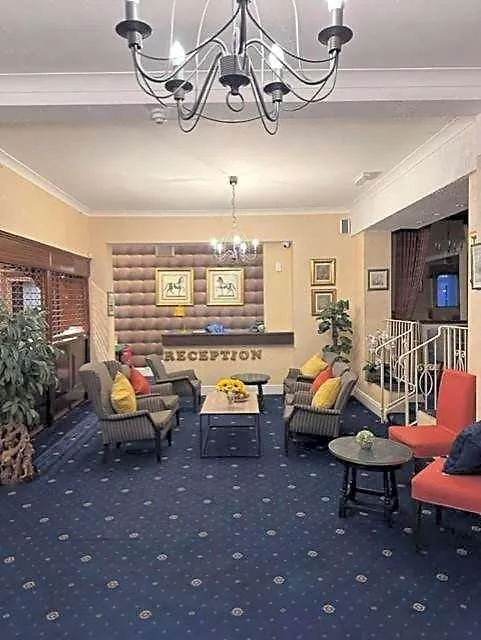 Hadleigh Hotel-1