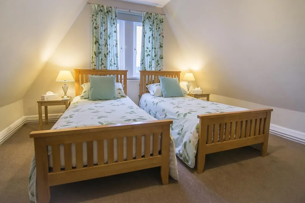 Marisha'S In Bath-1