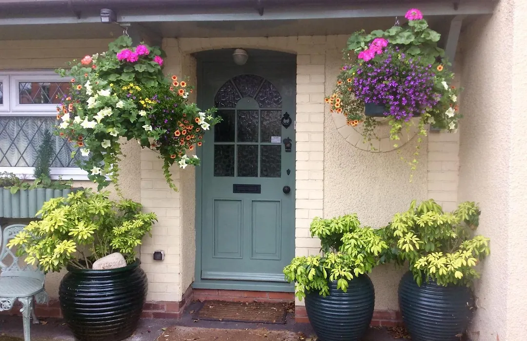 Mere Cottage B & B-1