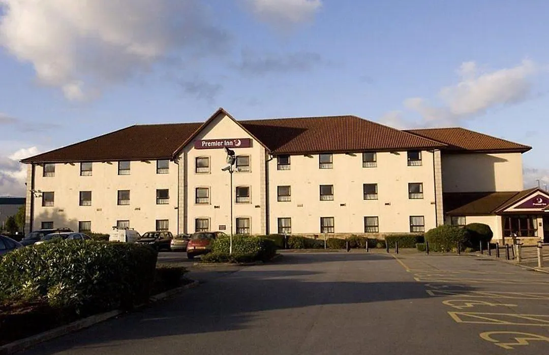 Premier Inn Haydock Park/M6 J23-1