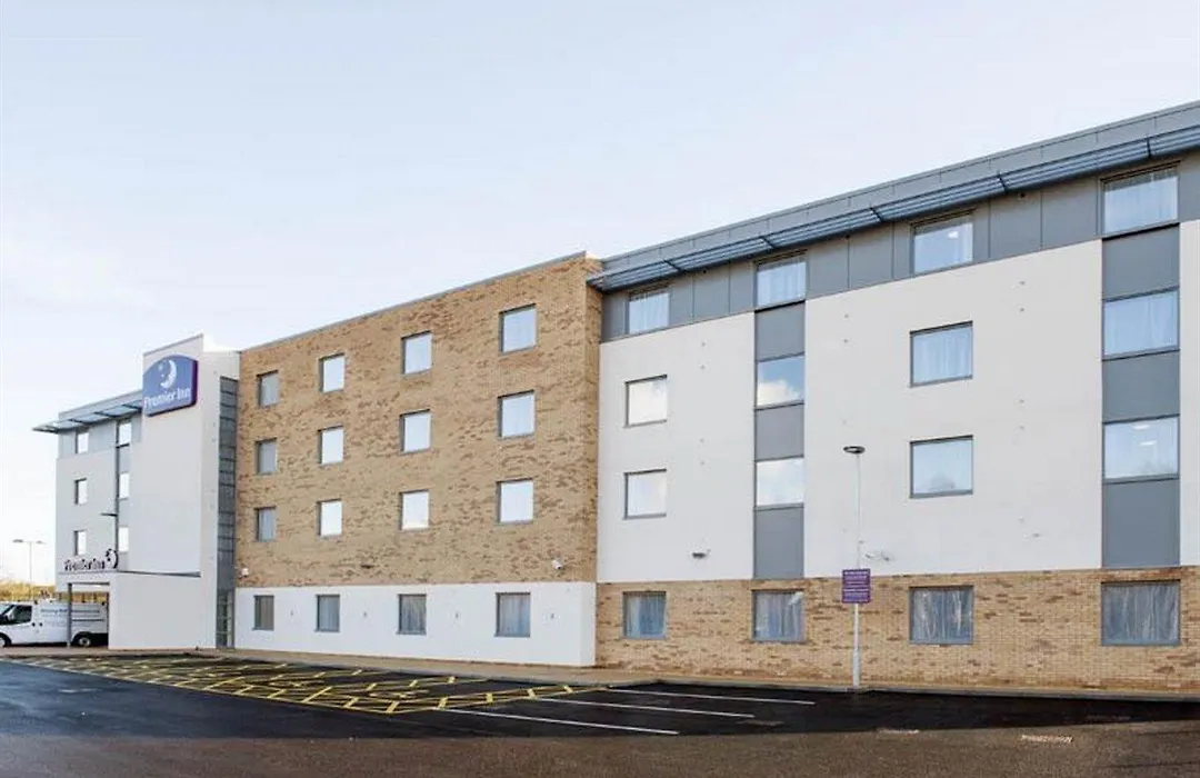 Premier Inn Wrexham City Centre-1
