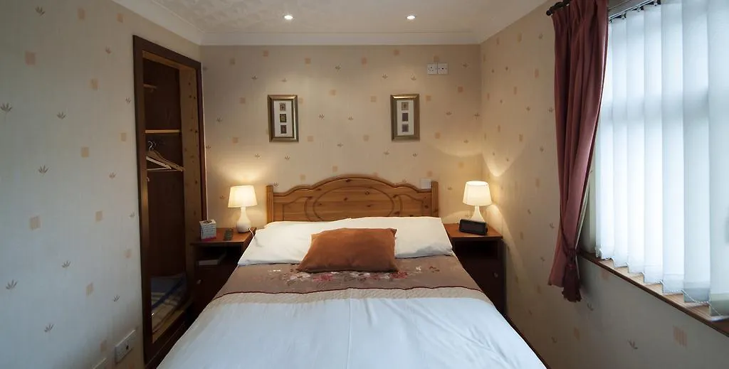 Browns Country House-1